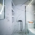 Loft Lux Living - 7 Minutes From Center Apartament *
