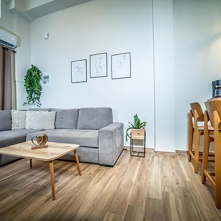 Apartment Loft Lux Living - 7 Minutes From Center