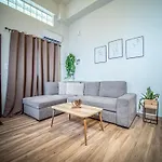 Loft Lux Living - 7 Minutes From Center Apartment Volos